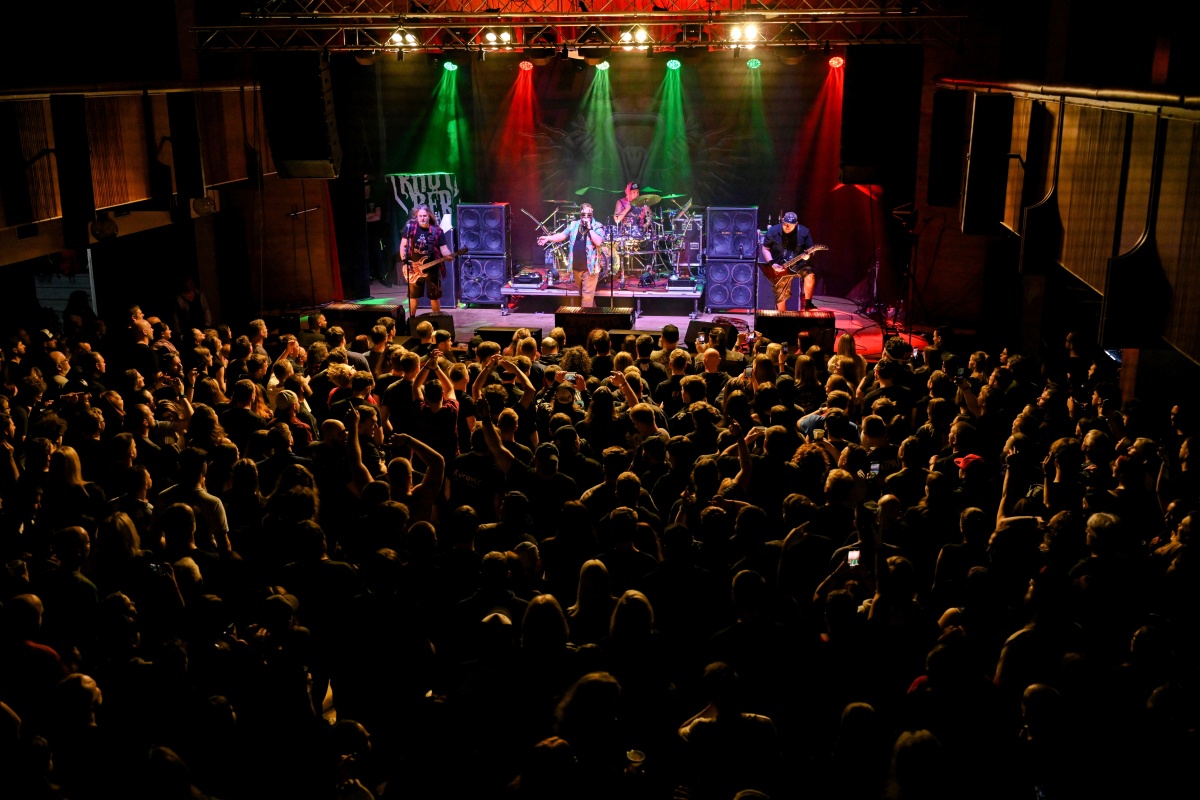 Koncertní sál během festivalu ObrFest